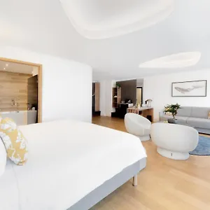 Hotel Golden Tulip Lyon Ouest Techlid & ****